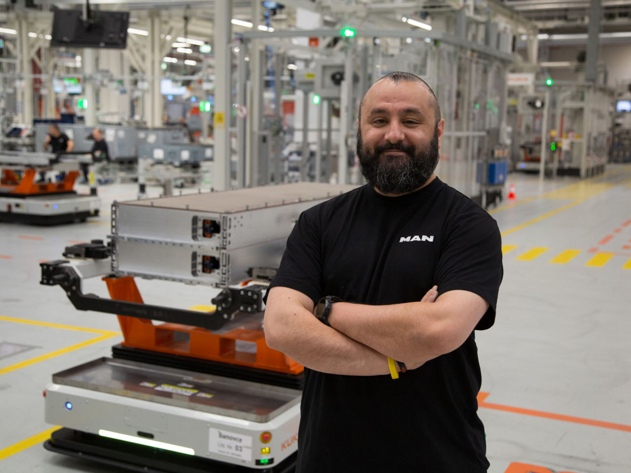 Ugur Evyapan wechselte von der Gießerei in die Batteriefertigung.